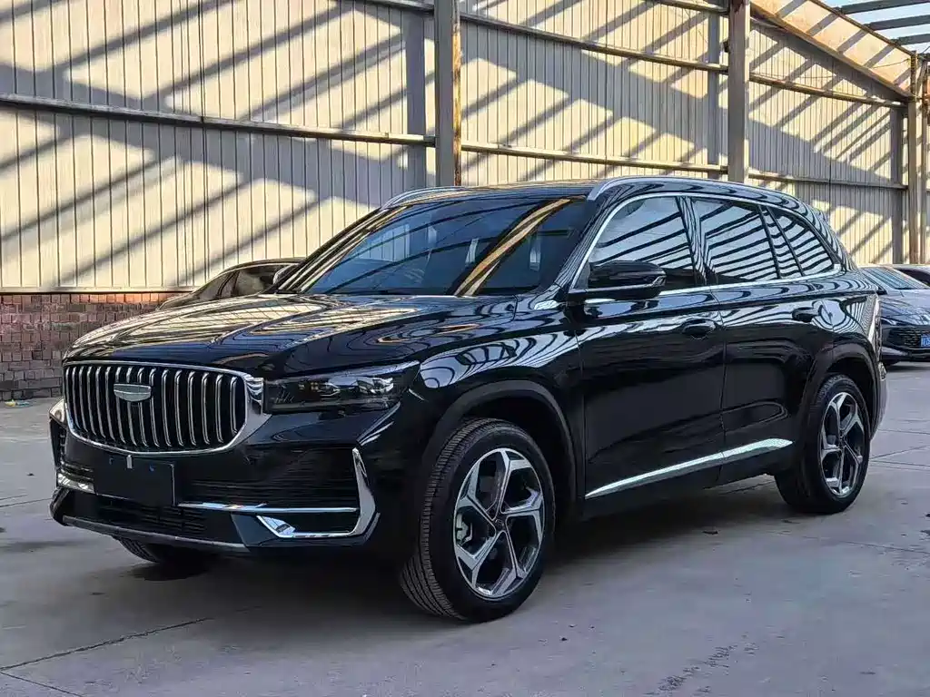 Geely Xingyue L 2025 — фото 1