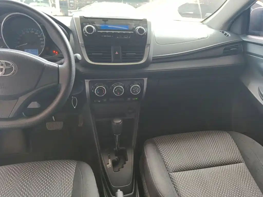Toyota Vios FS 2018 — фото 13