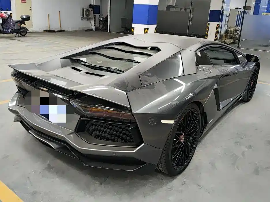 Lamborghini Aventador 2016 — фото 2