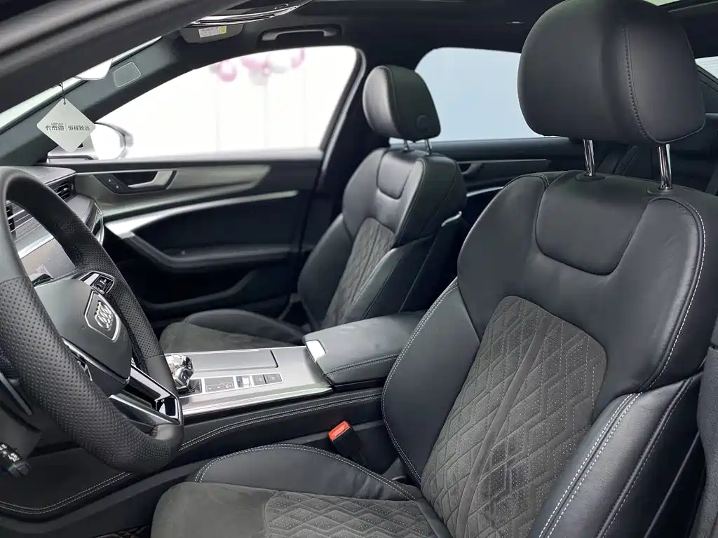 Audi A6L 2023 — фото 28