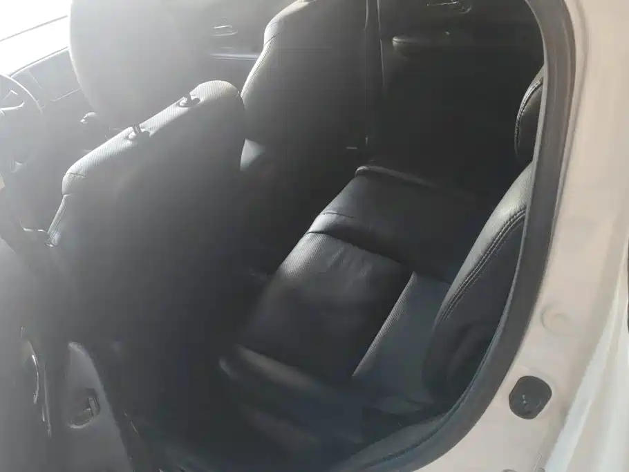 Honda Vezel 2019 — фото 11