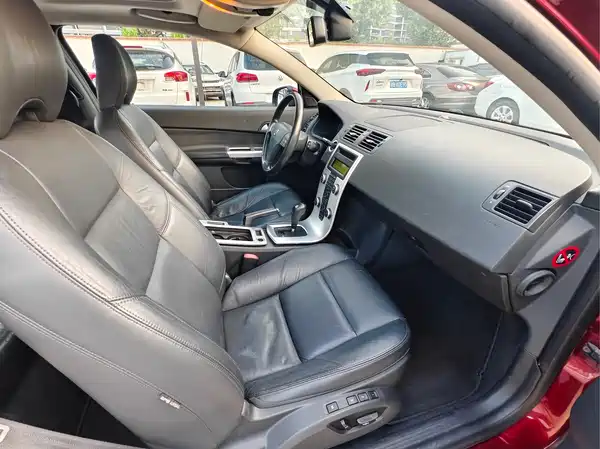 Volvo C30 2010