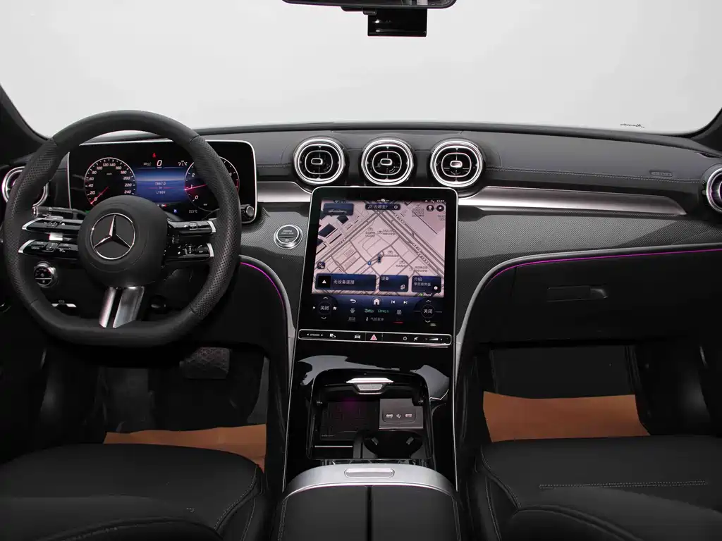 Mercedes-Benz C-Class 2024 — фото 20