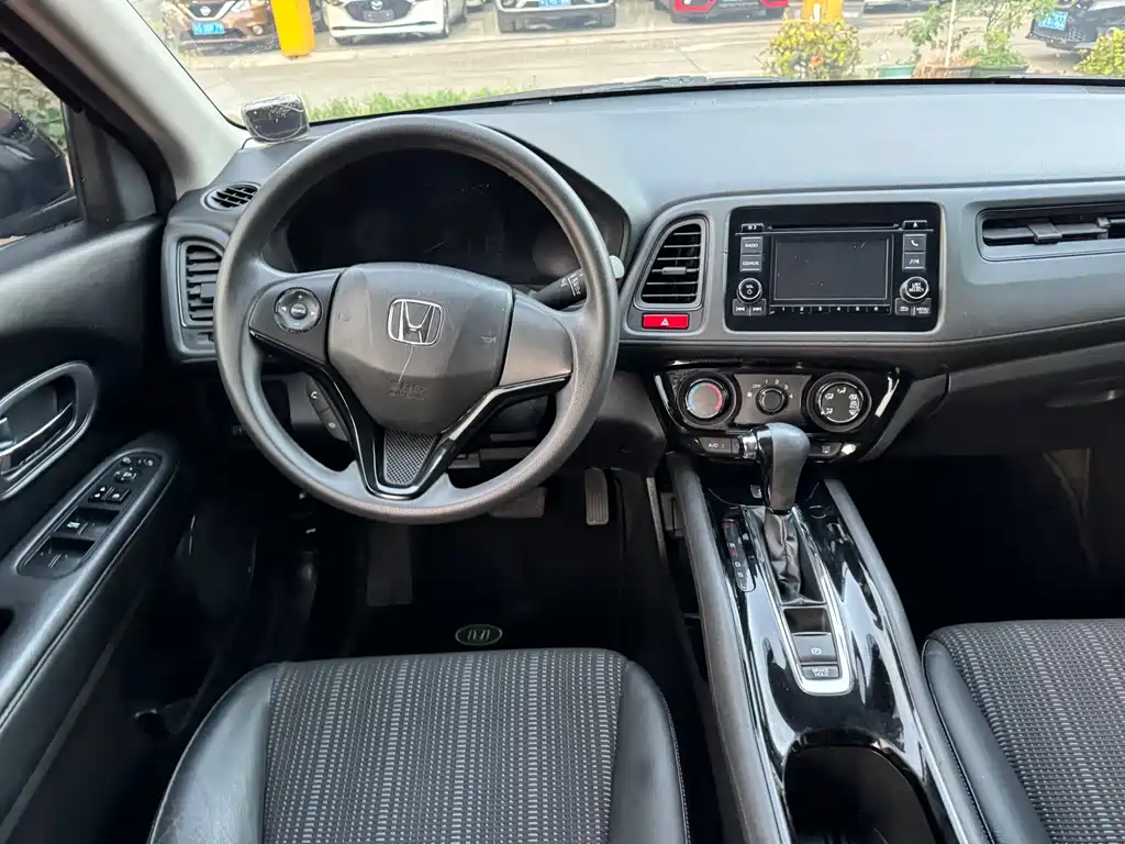 Honda Vezel 2015 — фото 10