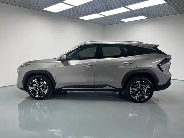 Geely Galaxy L7 2024