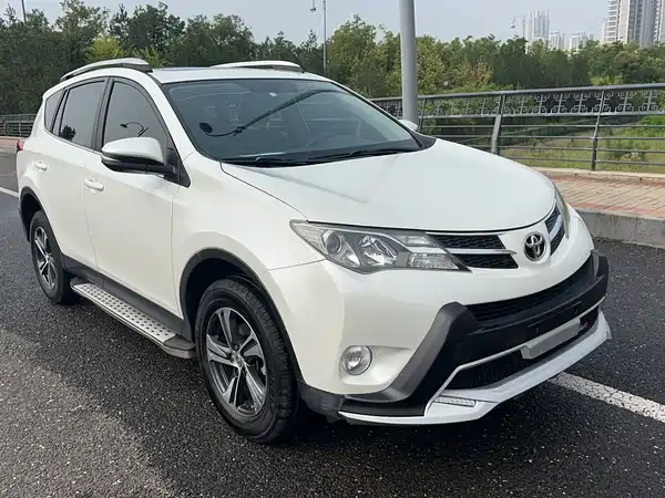 Toyota RAV4 2016