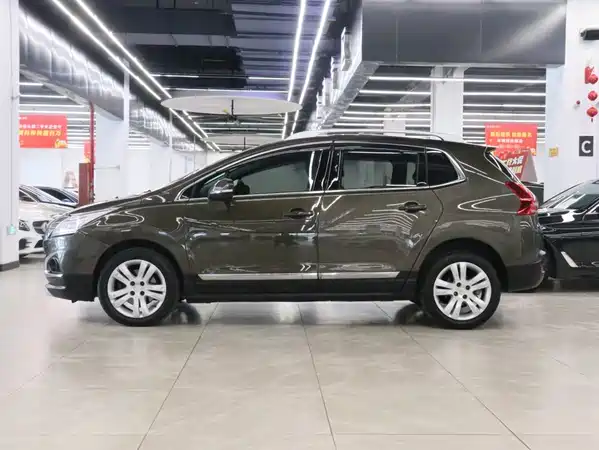 Peugeot 3008 2016