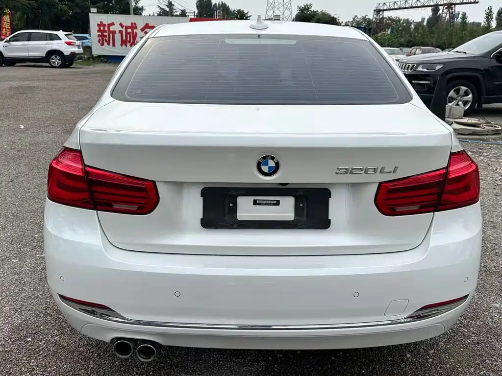 BMW 3 Series 2017