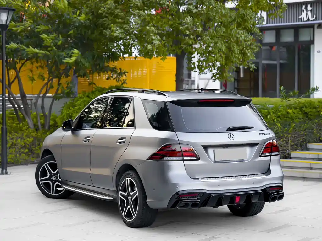 Mercedes-Benz GLE 2016 — фото 6