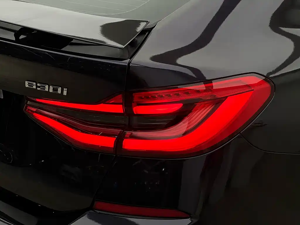 BMW 6 Series GT 2021 — фото 25
