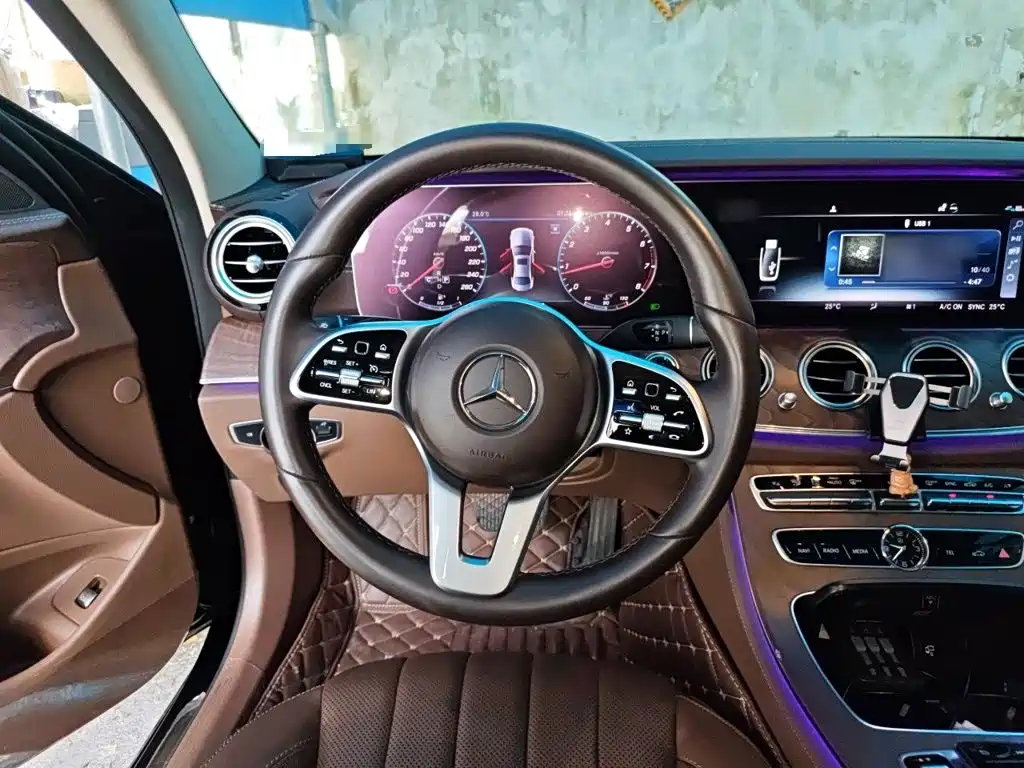 Mercedes-Benz E-Class 2020
