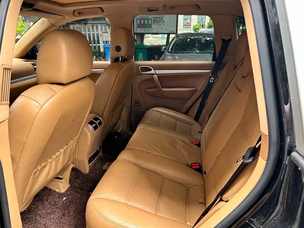 Porsche Cayenne 2009 — фото 17