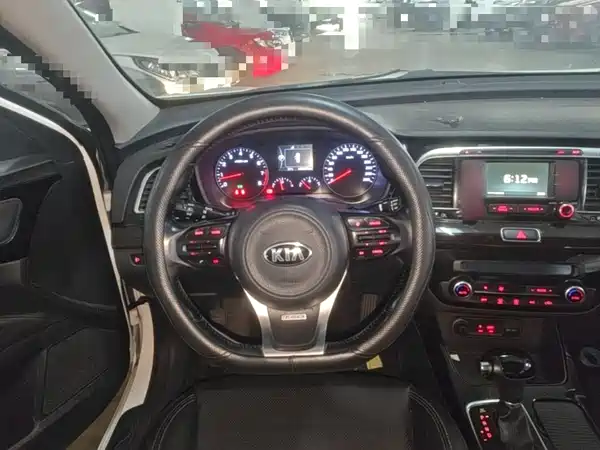 Kia K4 2015