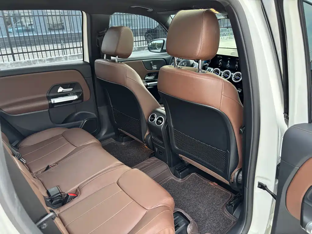 Mercedes-Benz GLB 2022 — фото 12