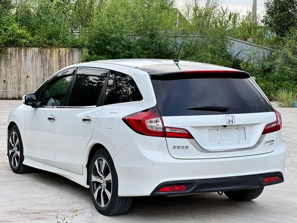 Honda Jade 2017 — фото 8