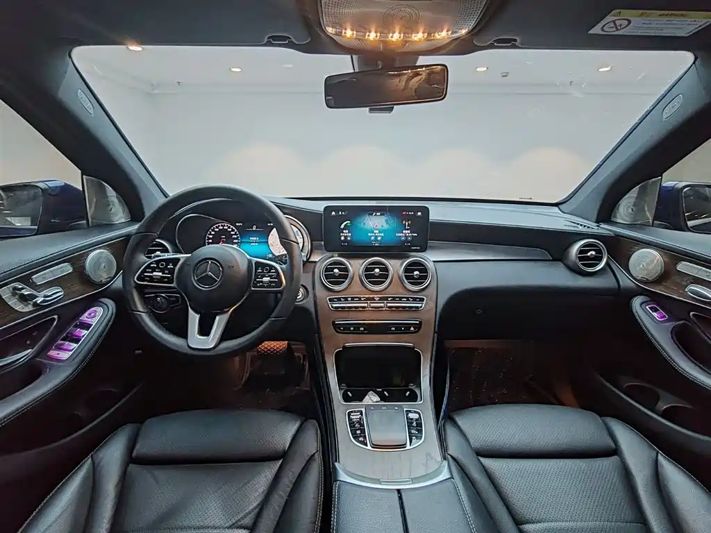Mercedes-Benz GLC 2020 — фото 10