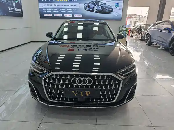 Audi A8 2025