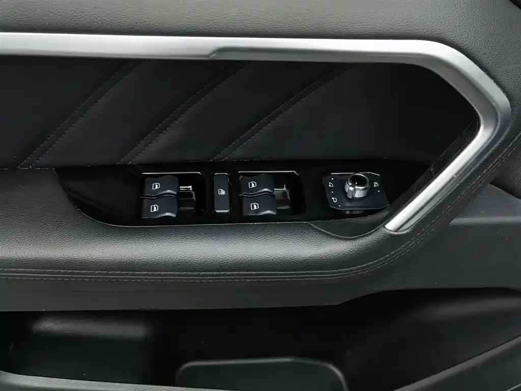 Haval H6 2017 — фото 9