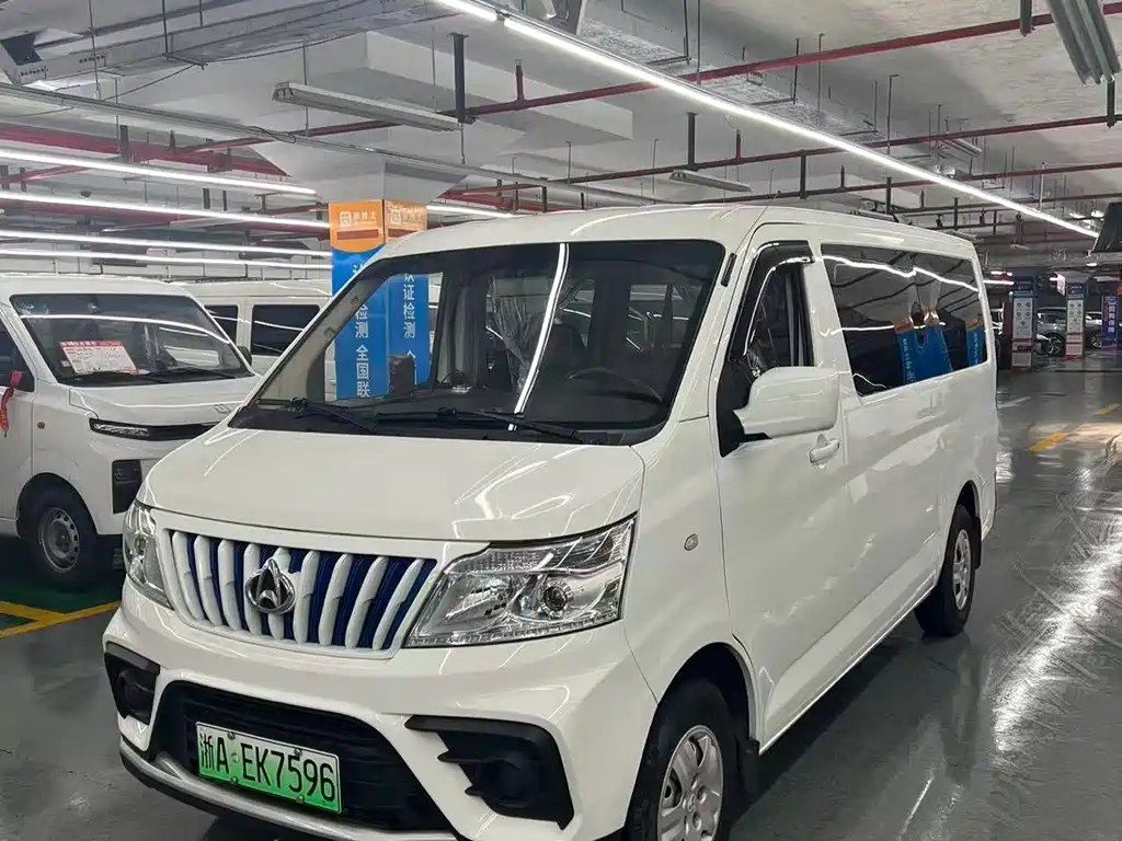 Kaicheng Ruixing EM80 2024