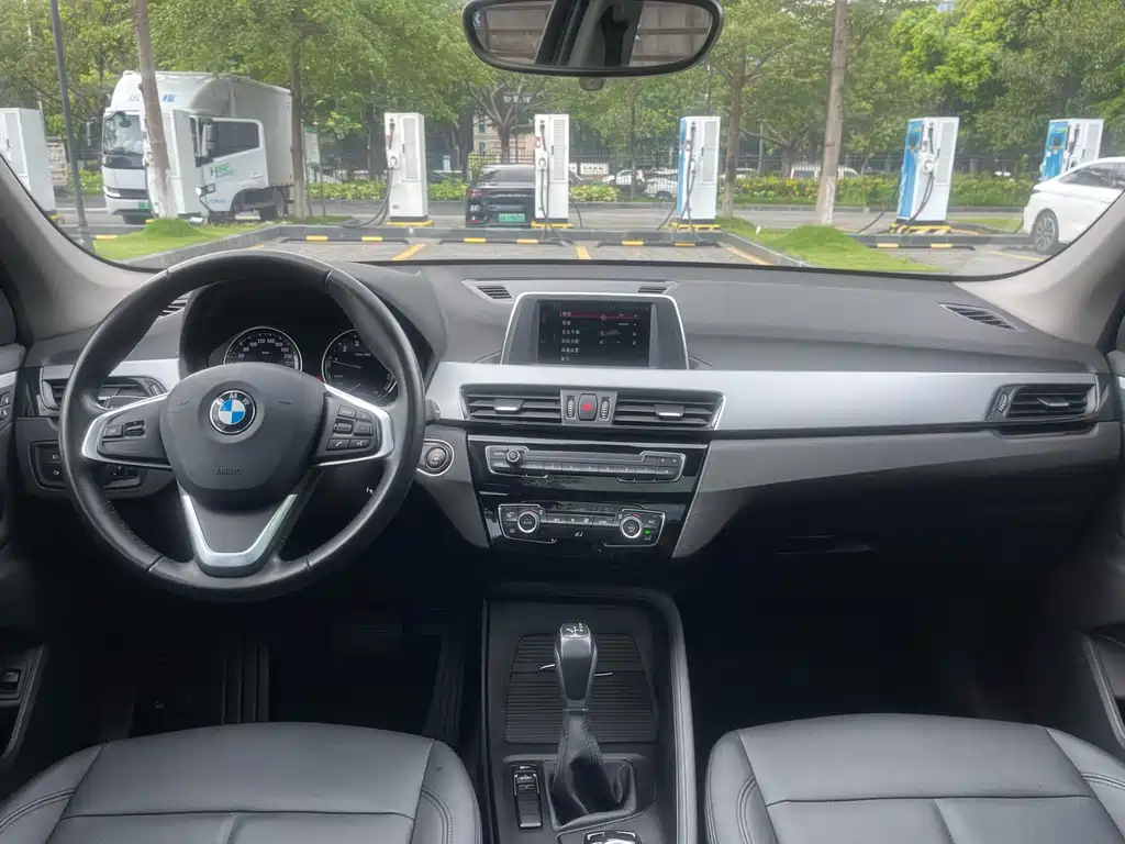 BMW X1 2019 — фото 20
