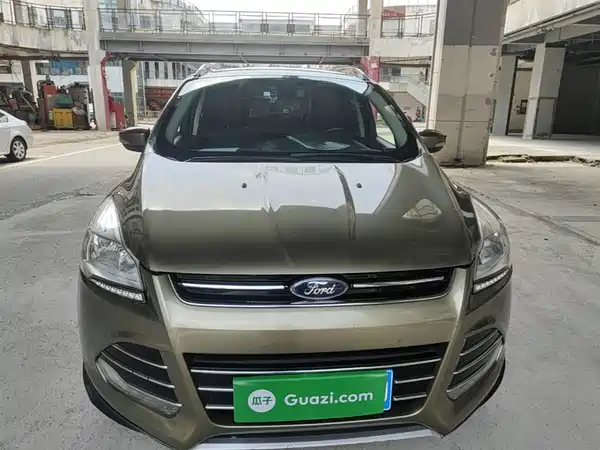 Ford Kuga 2015