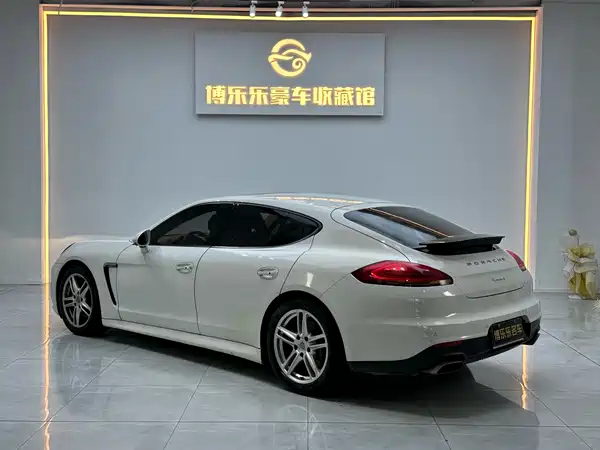 Porsche Panamera 2014