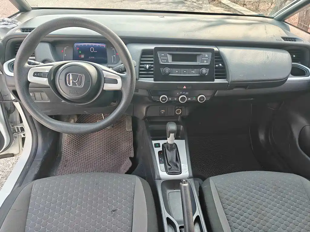 Honda Fit 2023 — фото 4