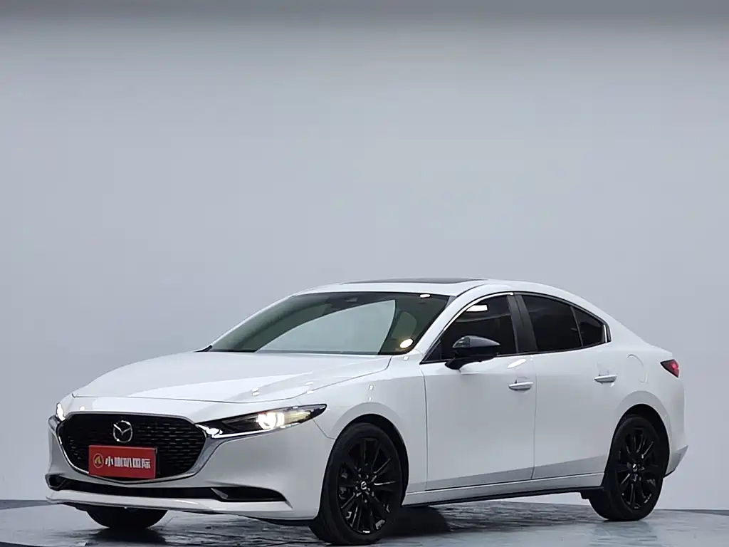 Mazda 3 Axela 2023