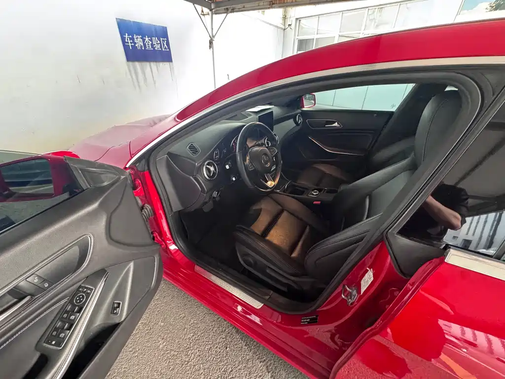 Mercedes-Benz CLA 2018 — фото 2