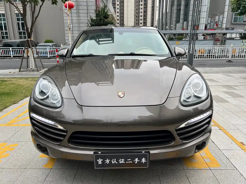 Porsche Cayenne 2014