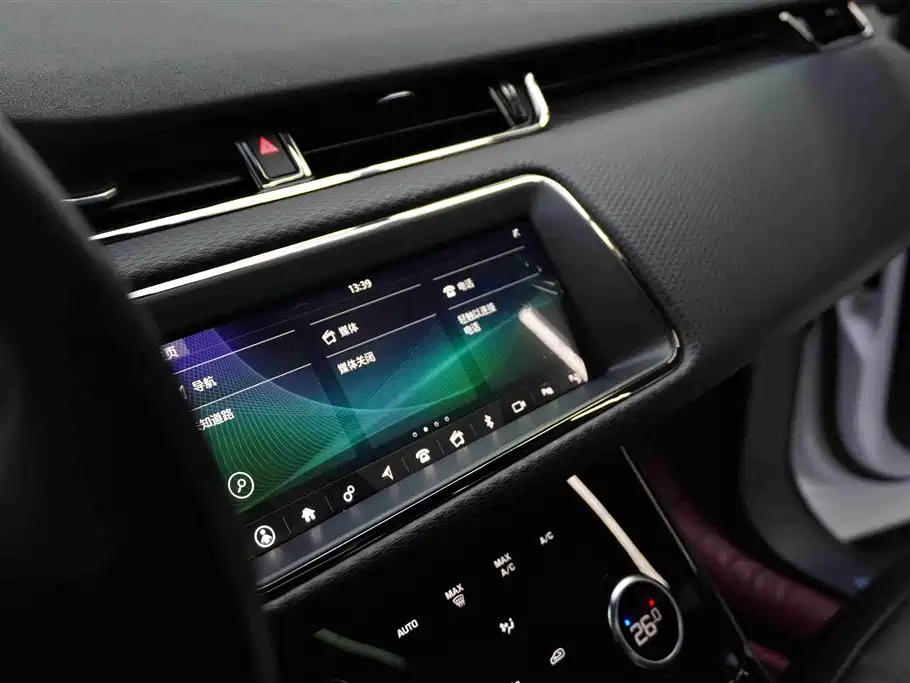Land Rover Evoque 2021 — фото 14