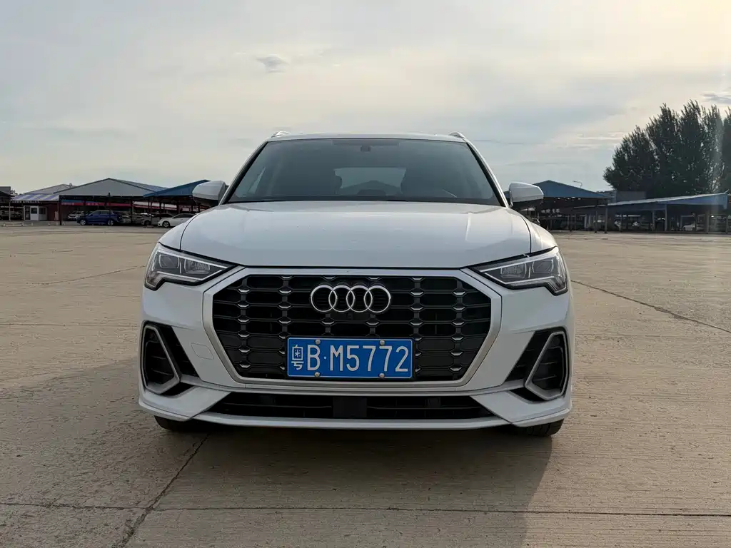 Audi Q3 2022
