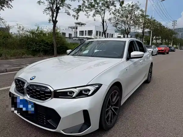 BMW 3 Series 2024