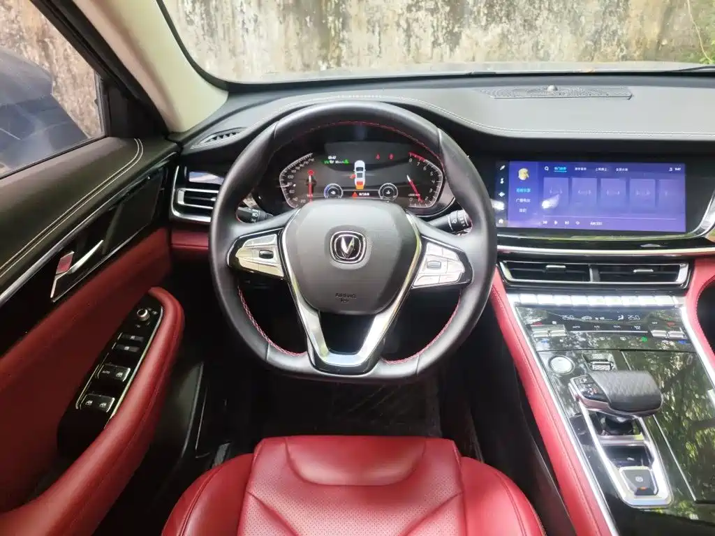 Changan CS85 COUPE 2020 — фото 11