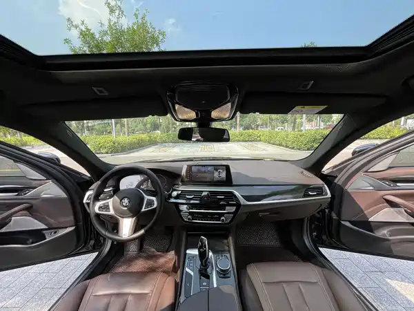 BMW 5 Series 2020