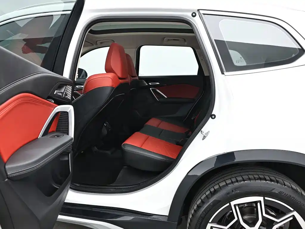 BMW X1 2024 — фото 13