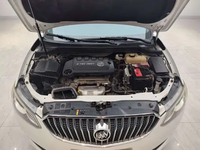 Buick Excelle GT 2017 — фото 14