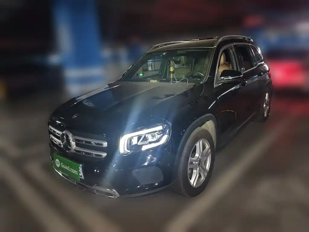 Mercedes-Benz GLB 2020 — фото 1