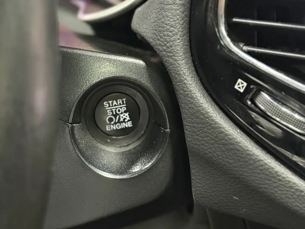 Jeep Compass 2020 — фото 22