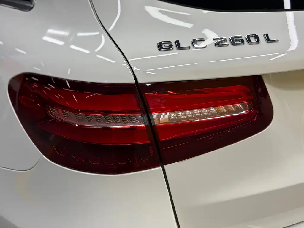 Mercedes-Benz GLC 2019 — фото 28