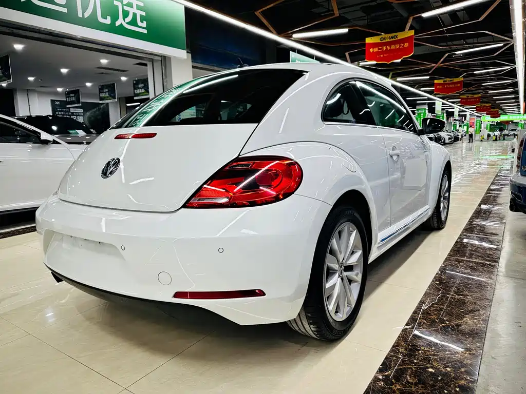 Volkswagen Beetle 2016