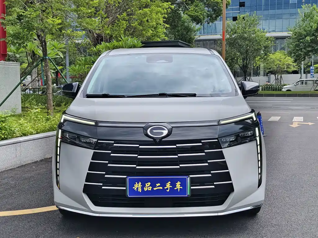 GAC Trumpchi E8 PHEV 2024 — фото 2