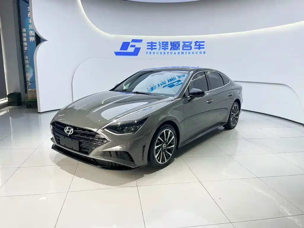 Hyundai Sonata 2020 — фото 1