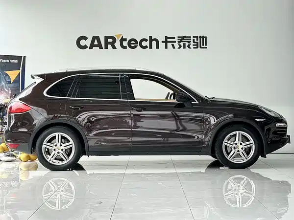 Porsche Cayenne 2014
