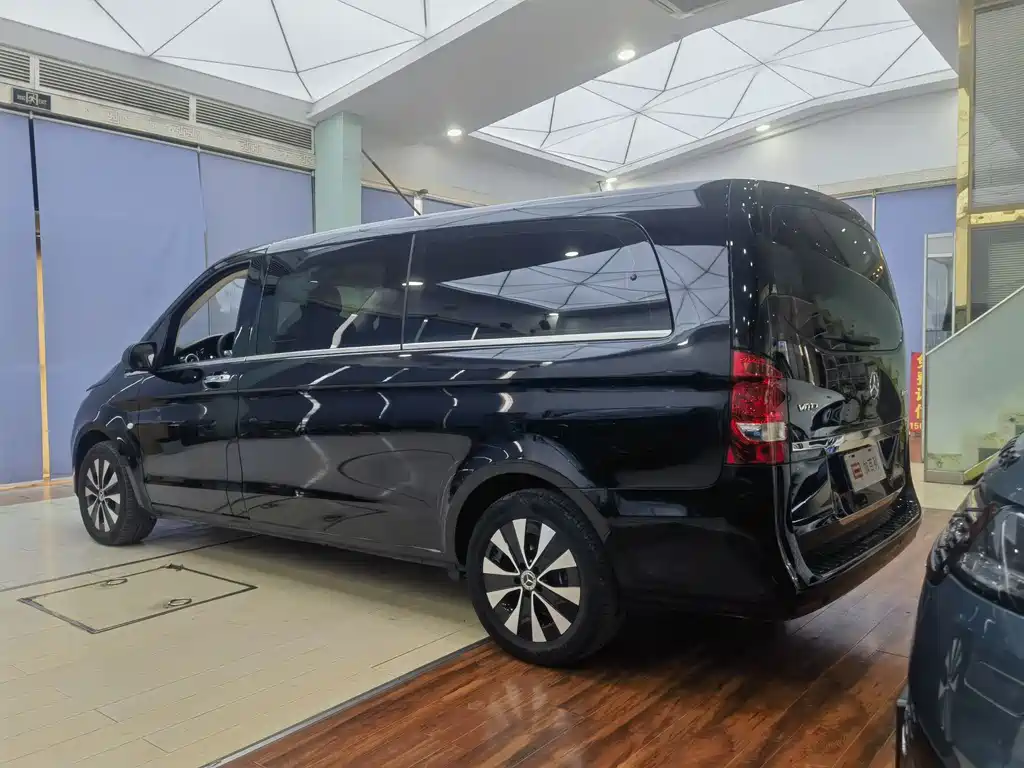 Mercedes-Benz Vito 2018 — фото 17