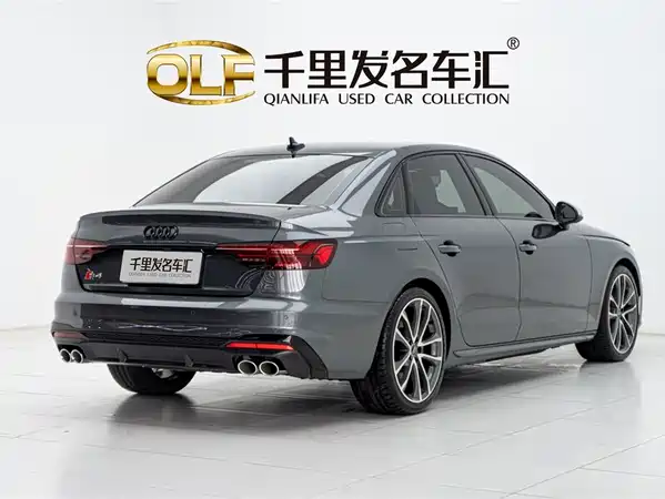Audi S4 2024