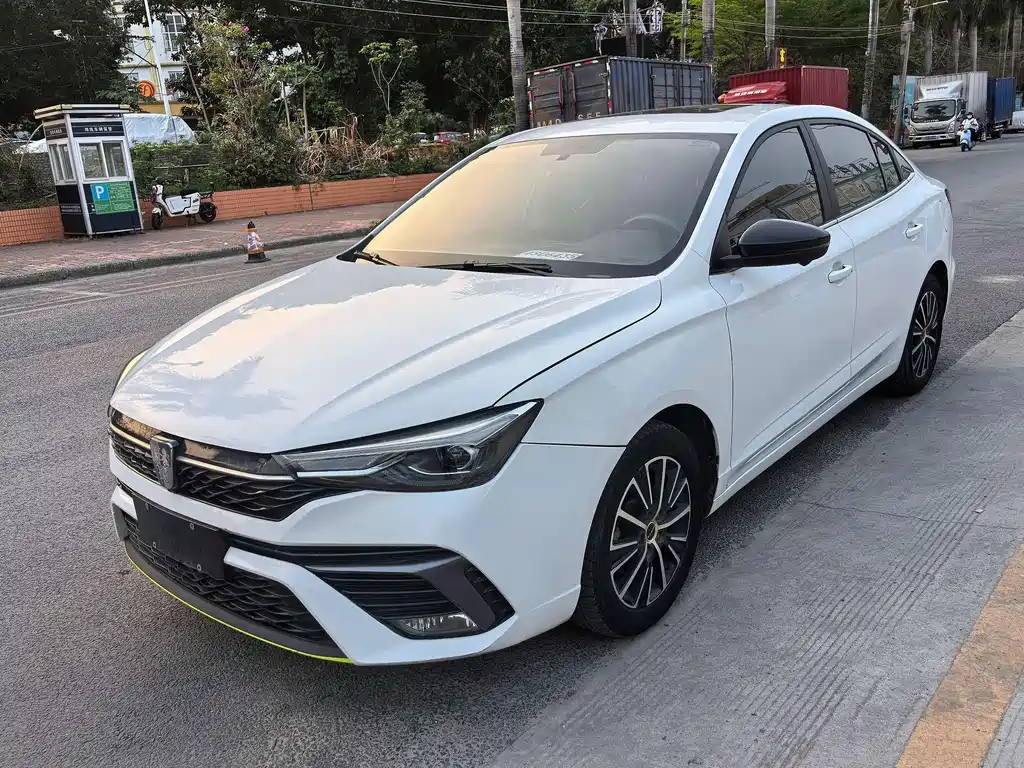 Roewe i5 2021 — фото 1