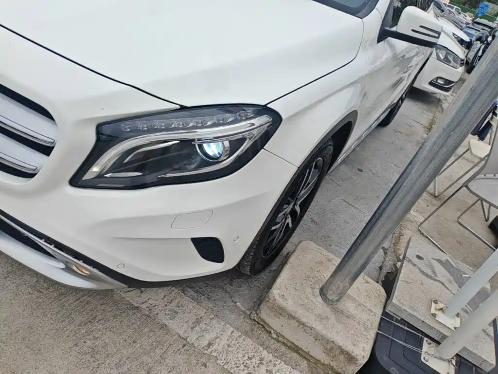 Mercedes-Benz GLA 2016 — фото 24