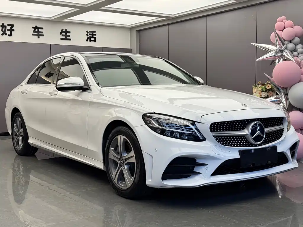 Mercedes-Benz C-Class 2019 — фото 3