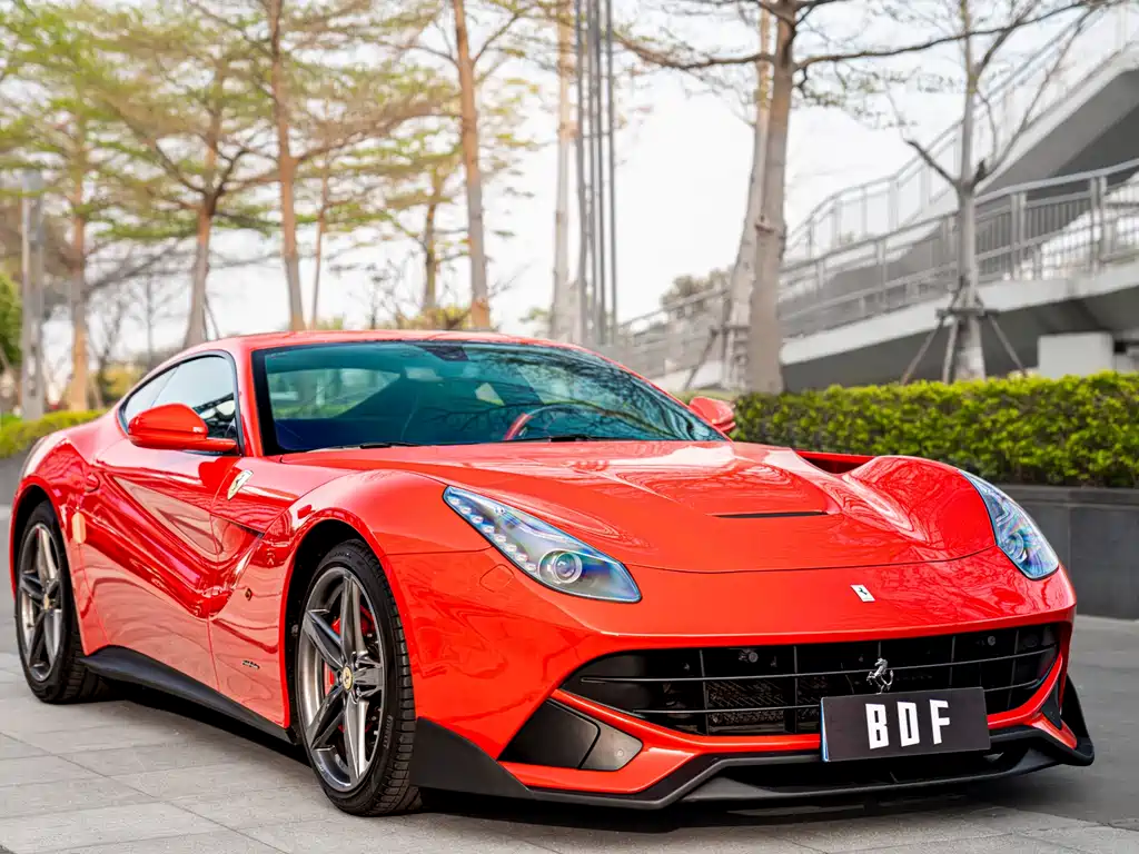 Ferrari F12berlinetta 2018 — фото 3